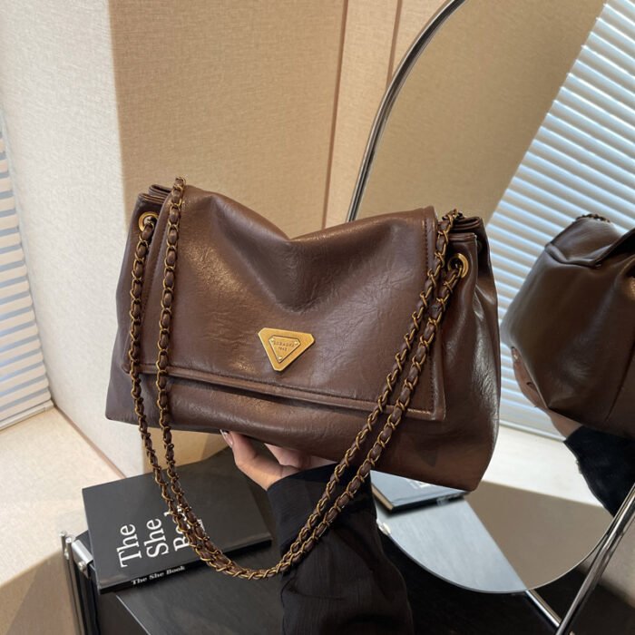Winter Pure Color Large Capacity Foreign Style New Trendyy Armpit Women's Bag Work Clothing Chain Wandering Shoulder Tote Bag - Image 1