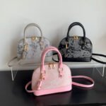 Fashion pattern stitching shoulder messenger bag for women bags2023 summer new simple portable shell bag
