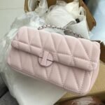 Chain Bag 2023 New Crossbody Bag Small Bag Shoulder Bag Underarm Bag Commuter High-end Rhombic Women's Bag Small Square Bag