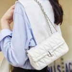 Chain Bag 2023 New Crossbody Bag Small Bag Shoulder Bag Underarm Bag Commuter High-end Rhombic Women's Bag Small Square Bag - Image 4