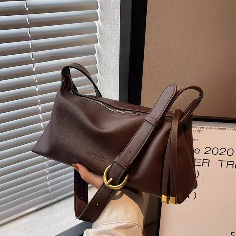 Ins Crossbody Bag Women's 2025 New Fashionable Fashionable Vintage Dumpling Bag Niche Texturity Shoulder Underarm Bag