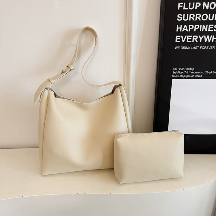 Commuter Tote Bag Large Capacity 2025 New Bag Portable Fashion Commuter Shoulder Underarm All-match Bucket Bag - Image 3