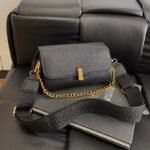 Cross-border New Style Bag Women's 2025 Crossbody Bag Women's Summer Joker Small Square Bag High-grade Simple Women's Bag Shoulder Bag - Image 3