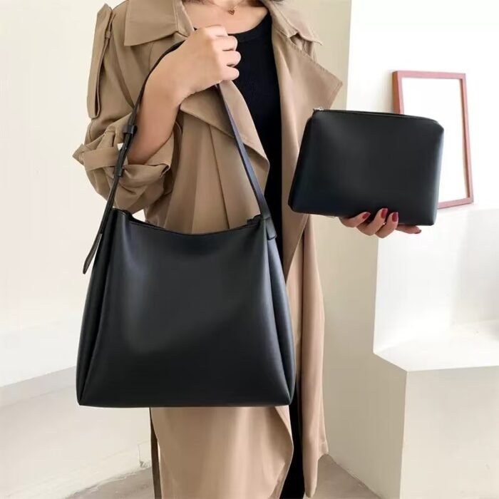 Commuter Tote Bag Large Capacity 2025 New Bag Portable Fashion Commuter Shoulder Underarm All-match Bucket Bag - Image 1