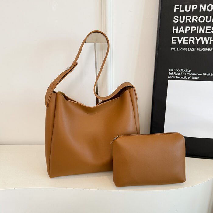 Commuter Tote Bag Large Capacity 2025 New Bag Portable Fashion Commuter Shoulder Underarm All-match Bucket Bag - Image 4