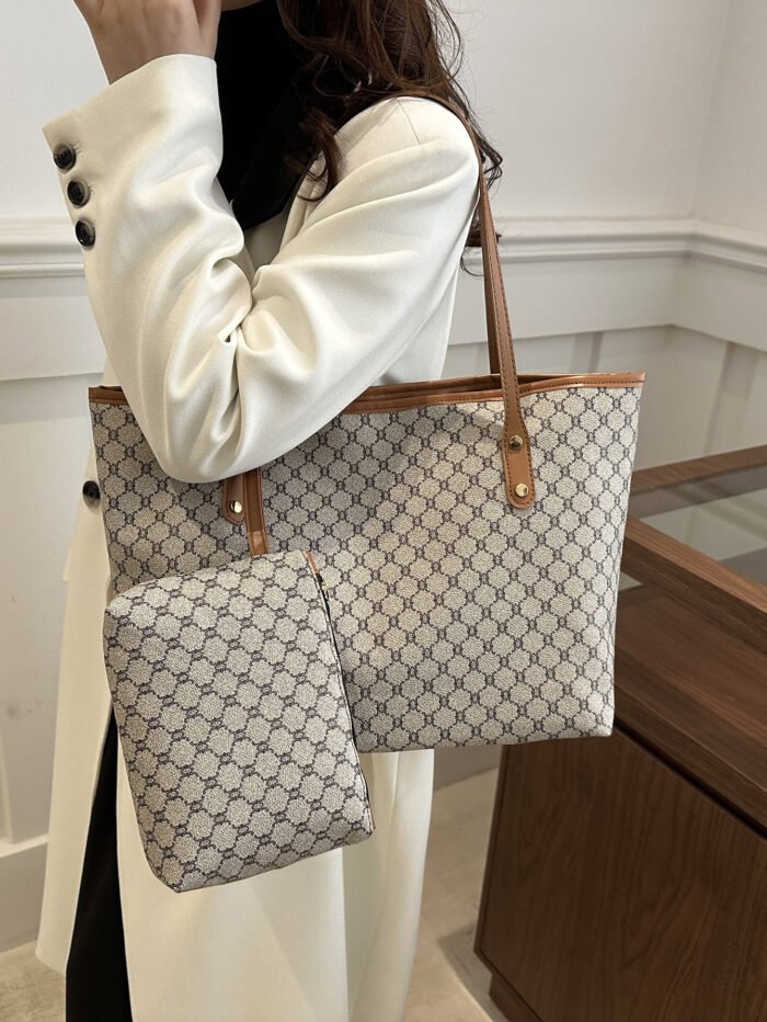 Large-Capacity Shoulder Bag for Women, Commuter Personality Tote Bag, New Mother-In-Law Bag, Trendy Texture Women's Bag - Image 5