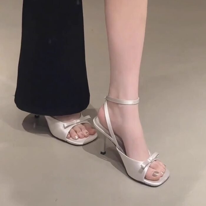 French Style Gentle High Heels Women's 2025 New Retro Square Toe Stiletto Heel Fairy Style Skirt Elegant Roman Sandals - Image 1