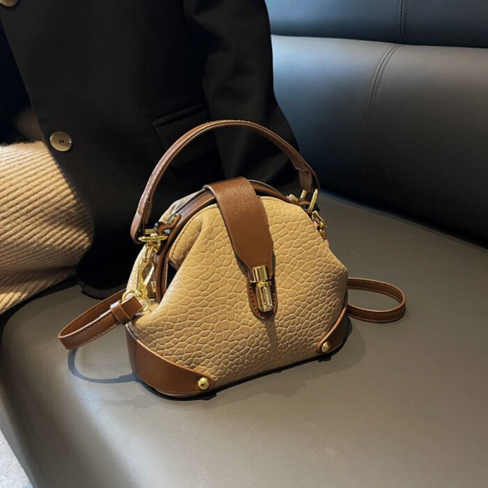 New Shell Bag for Women 2025 New Versatile Fashion Handbag Crossbody Bag Simple Texture Shoulder Bag - Image 2