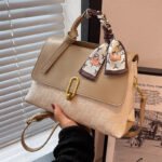 Summer Bag Women's 2025 New Fashionable Hand-held Shoulder Women's Bag High-end Western-style All-match Crossbody Bag for Mother