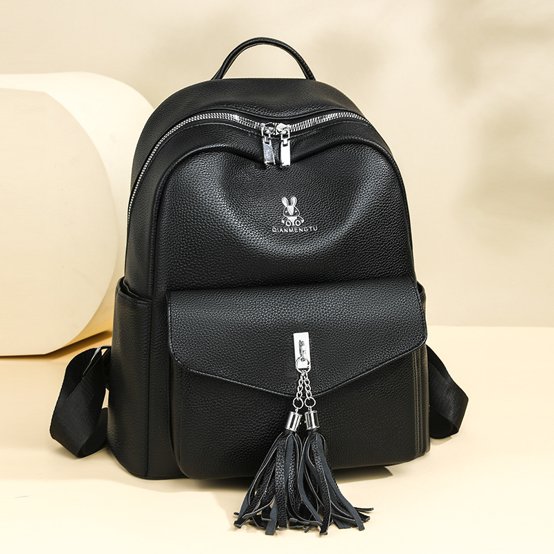 Retro Trendyy Backpack Women's Tassel Decoration Large Capacity Backpack 2025 New European and American Travel Commuter School Bag - Image 2