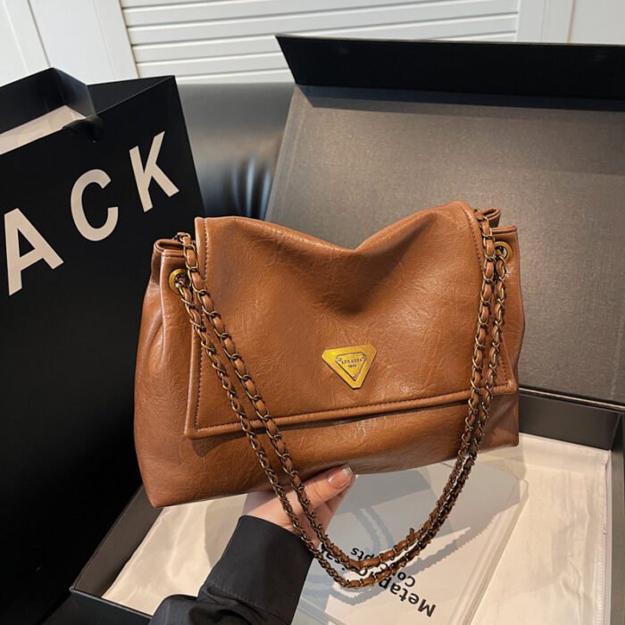 Coffee color Autumn and Winter Retro Large-Capacity Bag for Women 2024 New Fashion Versatile Chain Shoulder Crossbody Bag Handheld Tote Bag - Image 1
