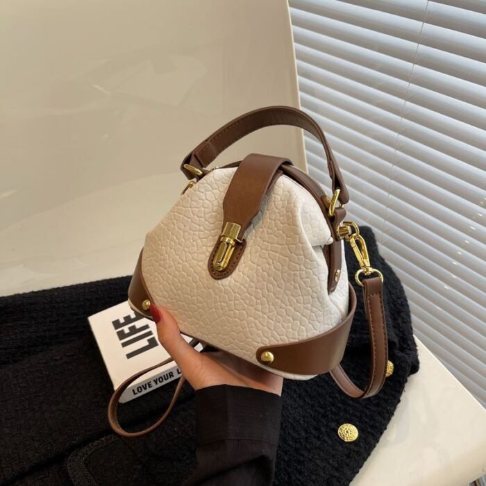 New Shell Bag for Women 2025 New Versatile Fashion Handbag Crossbody Bag Simple Texture Shoulder Bag - Image 4