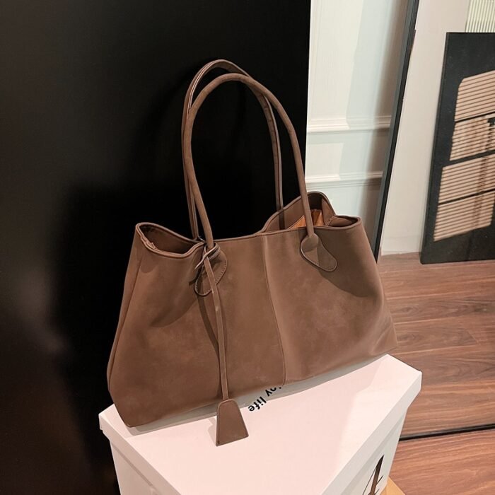 Cross-Border Retro Shoulder Bag Women's Suede Frosted Tote Bag Large Capacity Work Commuting High-End Armpit Shoulder Bag - Image 4