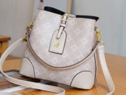 Women's Bucket Bag 2025 New Bag Crossbody Bag Women's Fashion Shoulder Bag Easiest for Match Large Capacity Women's Handbag