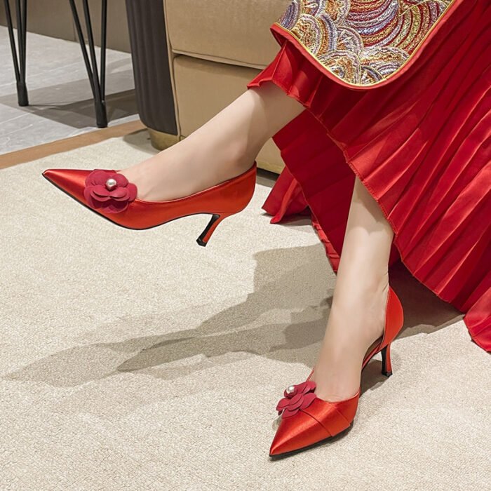 French Wedding Shoes, High-End 2025 New Camellia High Heels, Women's Wedding Dress, Banquet Red Bridal Shoes - Image 3