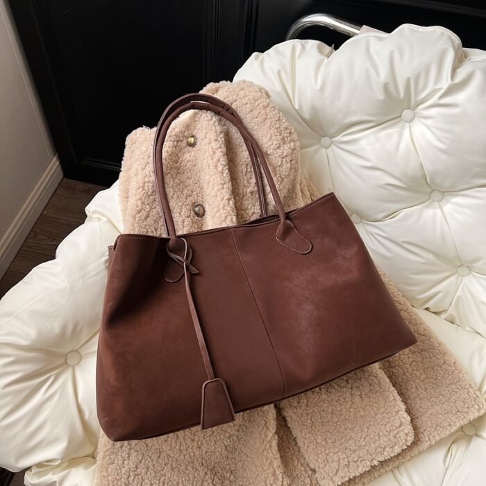 Cross-Border Retro Shoulder Bag Women's Suede Frosted Tote Bag Large Capacity Work Commuting High-End Armpit Shoulder Bag - Image 2