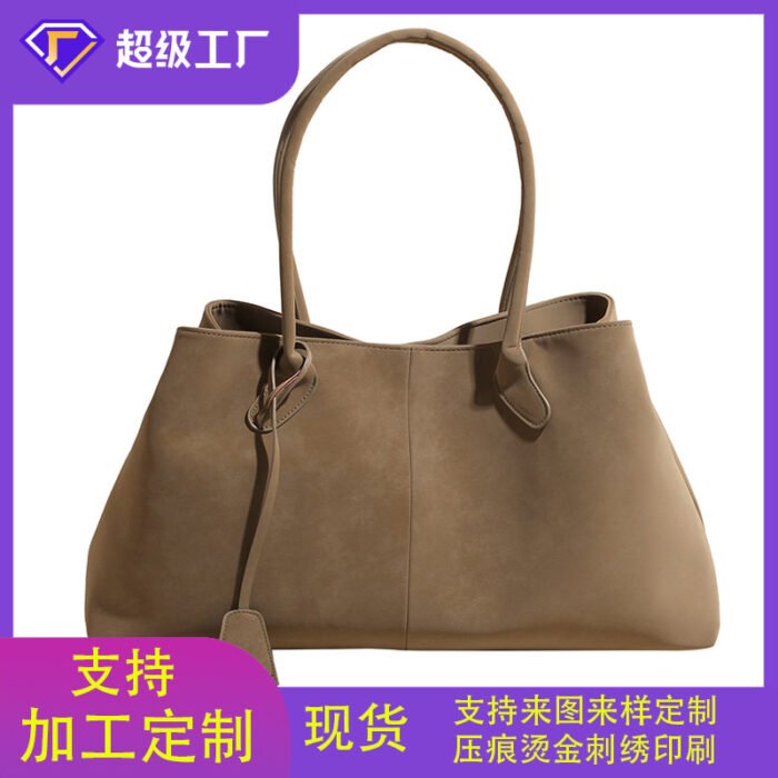 O1CN01vJVeXs2Leu2ddPLT1_2212487579718-0-cib.jpg Cross-Border Retro Shoulder Bag Women's Suede Frosted Tote Bag Large Capacity Work Commuting High-End Armpit Shoulder Bag - Image 1