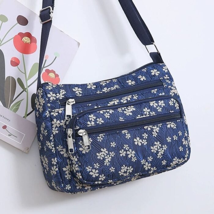 Crossbody Bag Women's Small Bag New Korean-style Oxford Cloth Canvas Bag Casual All-match Sports Travel Shoulder Bag Large Capacity - Image 2