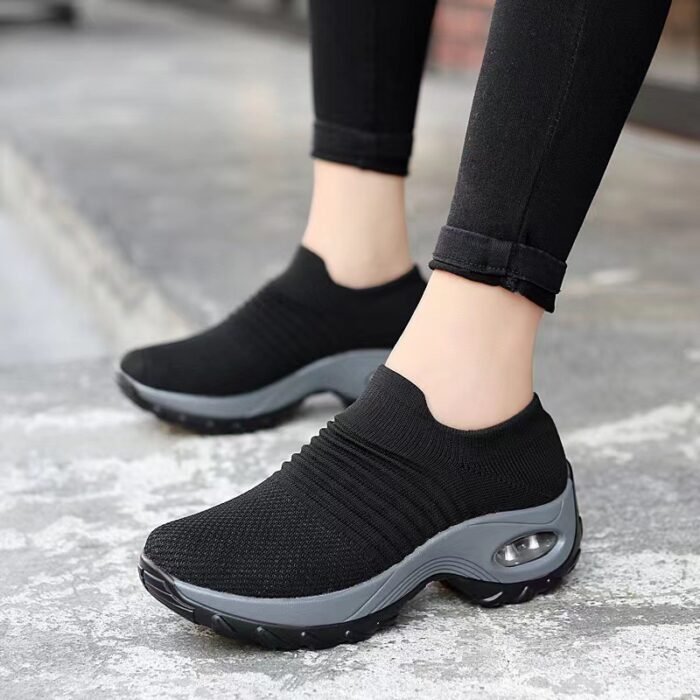 Spring Women's Shoes, Sneakers, Women's Travel Hiking Shoes, Casual Height-Increasing Air-Cushion Outdoor Shoes, Rocking Shoes, Soft-Soled Air-Cushion Shoes - Image 1