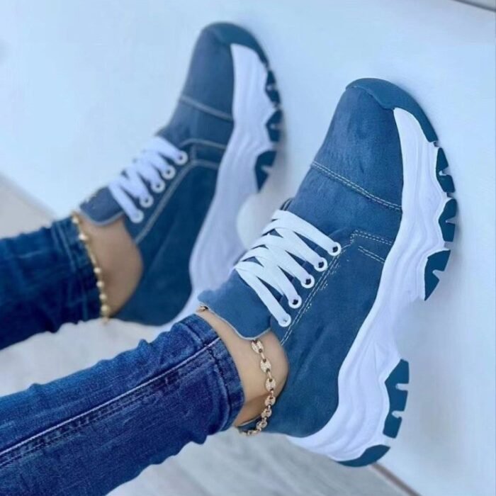 sneaker women's 2024 new foreign trade plus size Europe and the United States thick-soled color matching casual low-top sports shoes manufacturers direct supply - Image 1