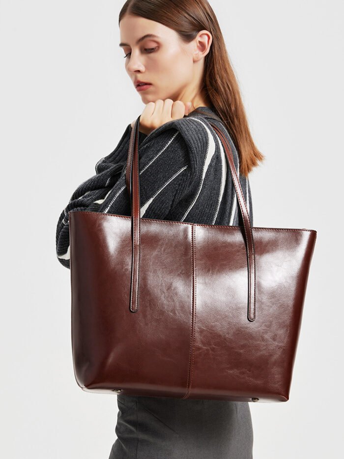 Retro Cowhide Women's Tote Bag – Large Capacity Genuine Leather Shoulder Bag for Versatile Work & Everyday Use - Image 1
