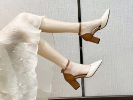 Color-Blocked Fashion Sandals for Women New Spring and Autumn Versatile Mid-Heel Chunky Heel Pointed Toe Hollow High Heels