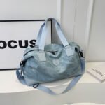 Large Capacity Portable Lightweight Travel Bag for Short-Distance Trips - Image 4