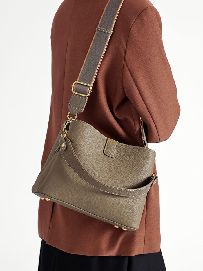 Women's Bags, Crossbody Bags, Women's Hot-Selling Bags, Fashionable Trendy Bucket Bags, Versatile Handbags for Work and Travel - Image 2