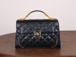 Fashionable Light Luxury Quilted Women's Handbag – Elegant Heavy-Duty Shoulder Crossbody