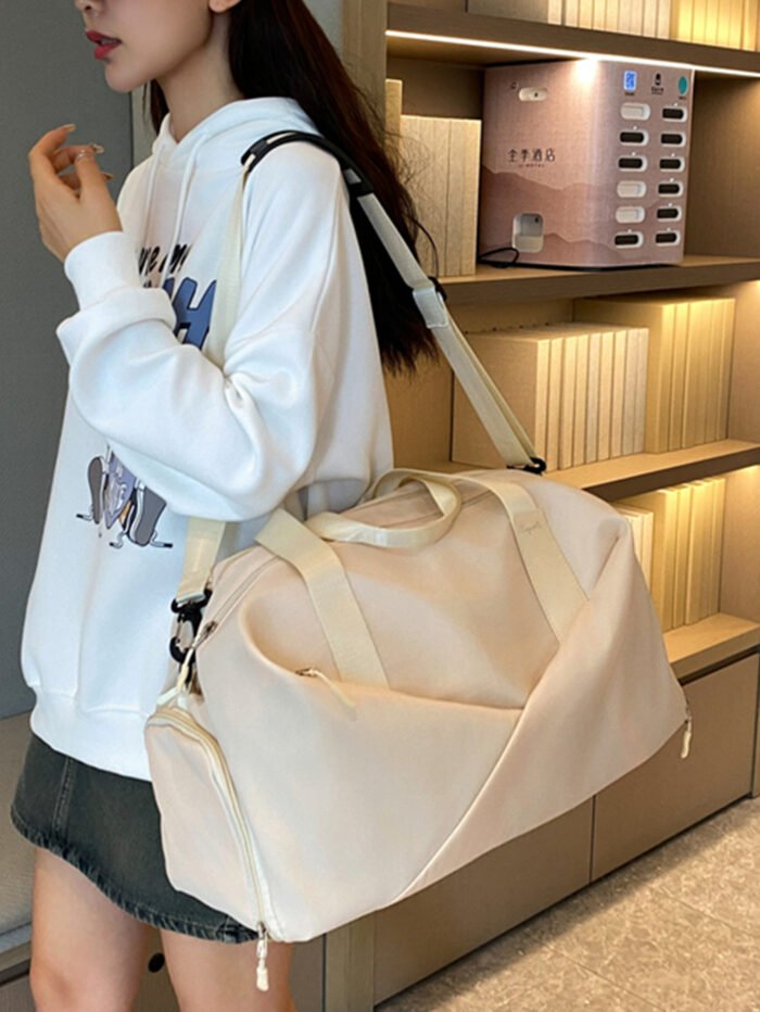 Swimming & Fitness Bag with Wet/Dry Separation for Women & Men – Large-Capacity Sports Crossbody Travel & Hand Luggage Bag - Image 4