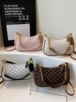 Cross-Body Crescent Bag – Trendy High-End Rhombus Shoulder & Underarm Women's Bag, Simple & Versatile - Image 5