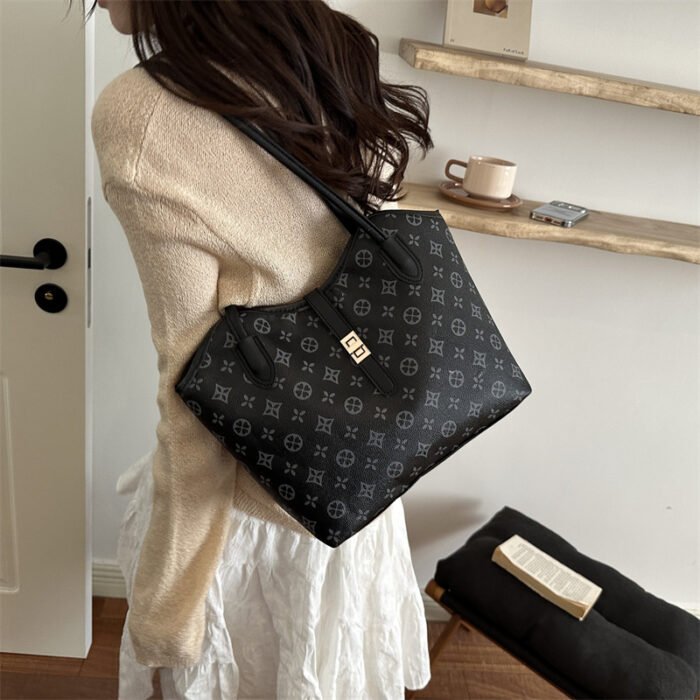 Cross-border 2026 Trendy Handbag, Versatile Retro Simple Large-Capacity Printed Tote with High-End Feel, Shoulder Bag - Image 3