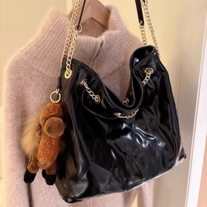 Large-Capacity Quilted Tote Bag for Women – Stylish Single-Shoulder Crossbody Handbag, Universal for Commuting - Image 3