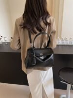 High-End Large-Capacity Tote & Crossbody Handbag for Women – Fashionable, Simple, Versatile, Ideal for Commuting - Image 3