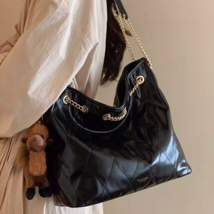 Large-Capacity Quilted Tote Bag for Women – Stylish Single-Shoulder Crossbody Handbag, Universal for Commuting